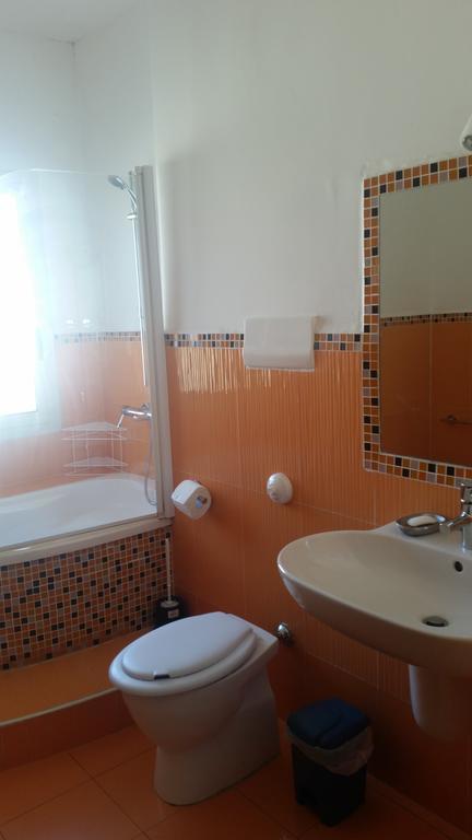 Apartment In A Villa A Монделло Екстер'єр фото
